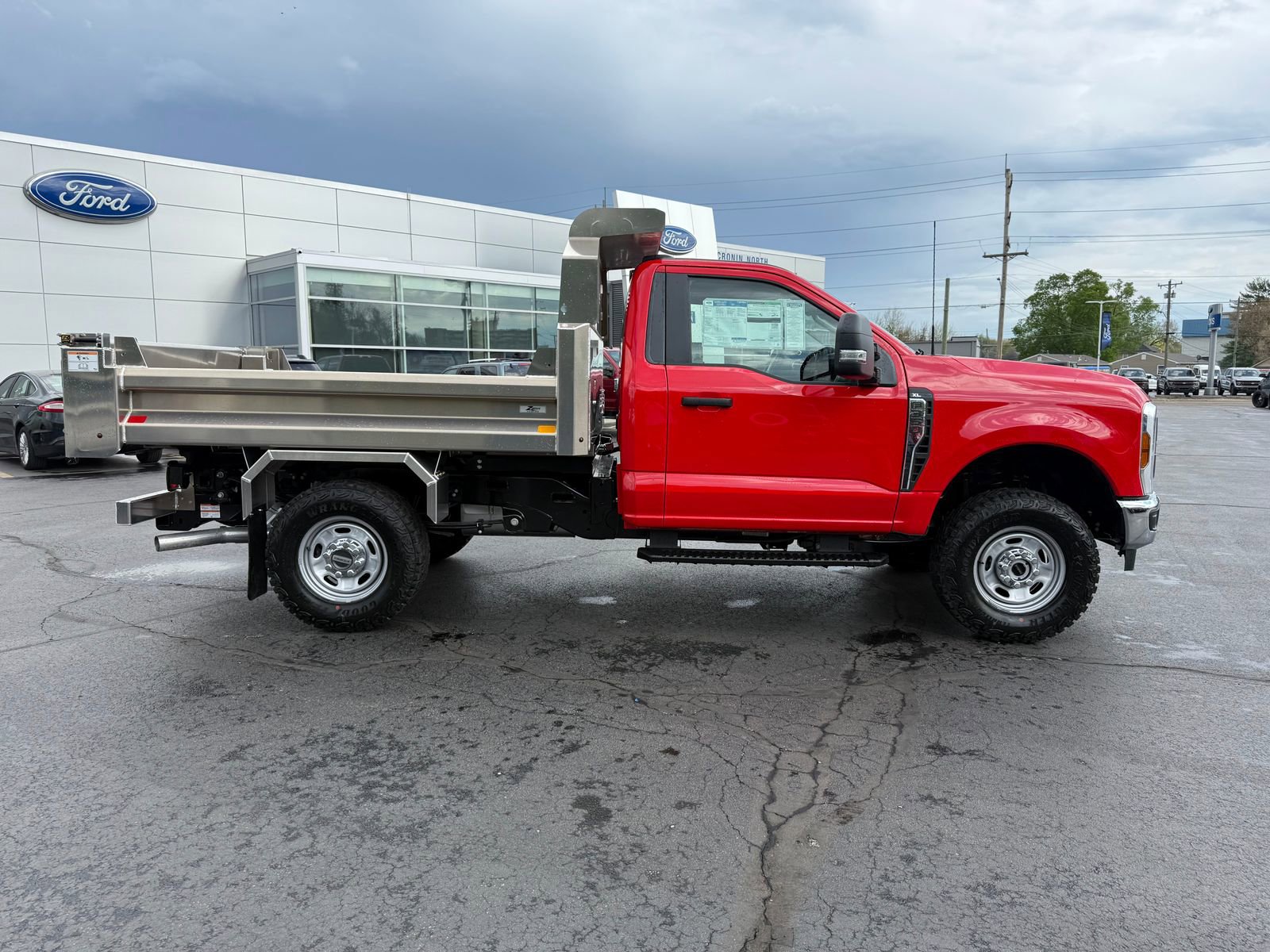 New 2025 Ford F350 XL w/ XL Off-Road Package image 4