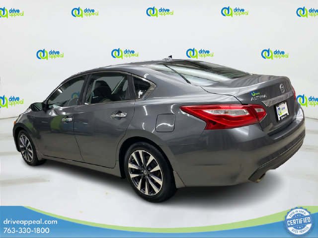 Used 2017 Nissan Altima 2.5 SV FWD image 8