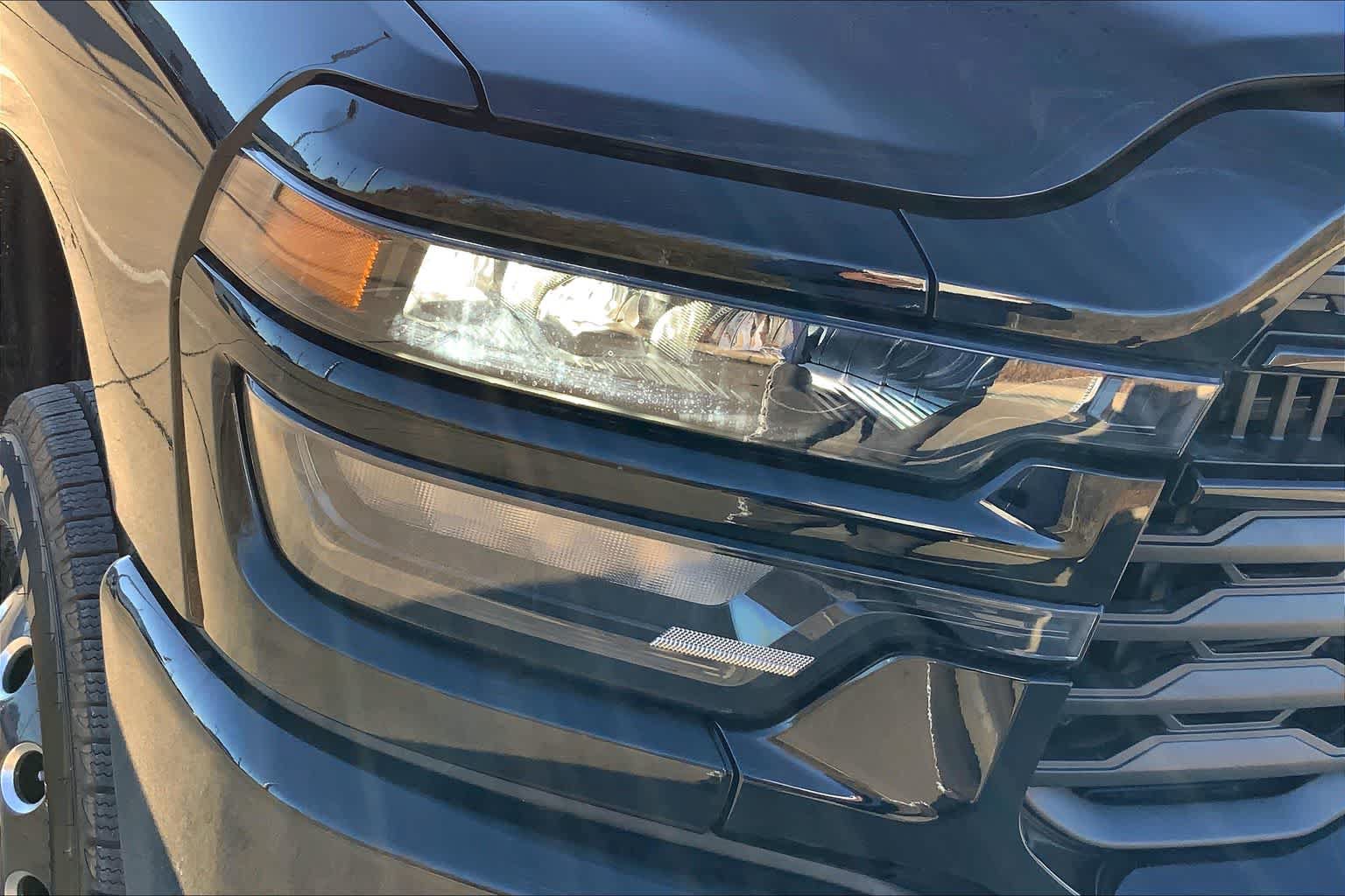 New 2026 RAM 3500 Lone Star AWD/4WD image 13
