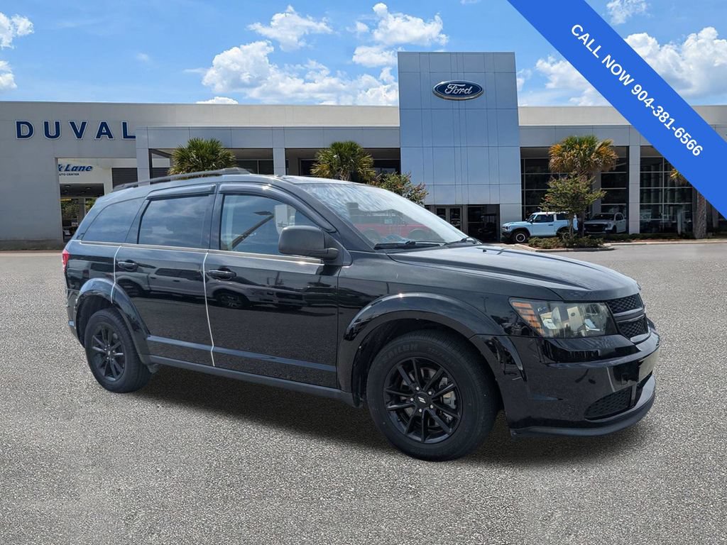 Used 2020 Dodge Journey SE w/ Blacktop Package FWD image 2