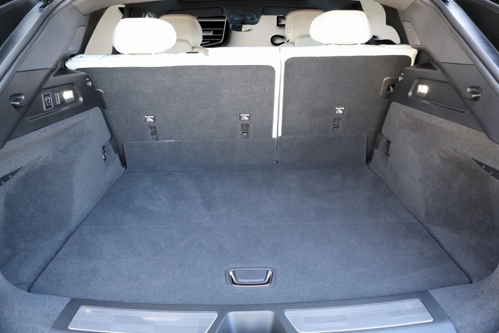 Certified 2023 Cadillac Lyriq 2WD image 28