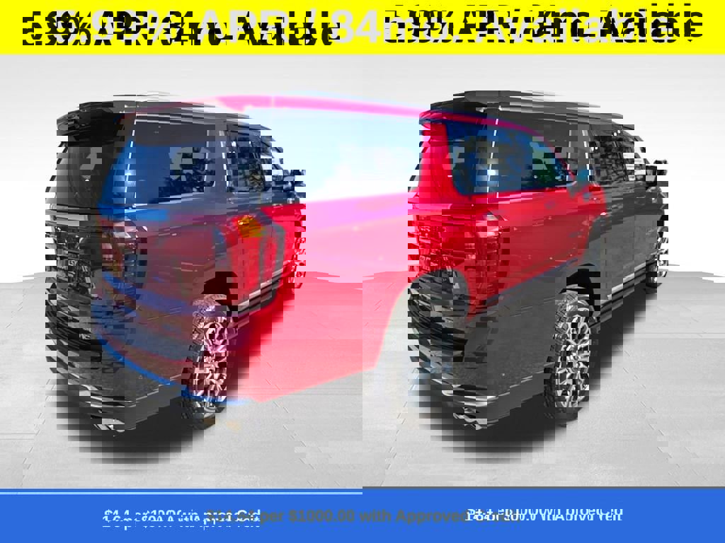 New 2026 GMC Yukon XL Denali w/ Denali Reserve Package image 7