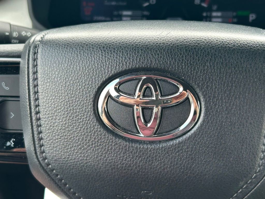 Used 2024 Toyota Sequoia Capstone AWD/4WD image 48