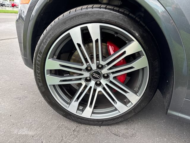 Used 2018 Audi SQ5 Prestige AWD/4WD image 26