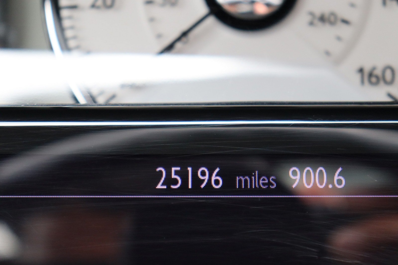 Used 2012 Rolls-Royce Ghost RWD image 26