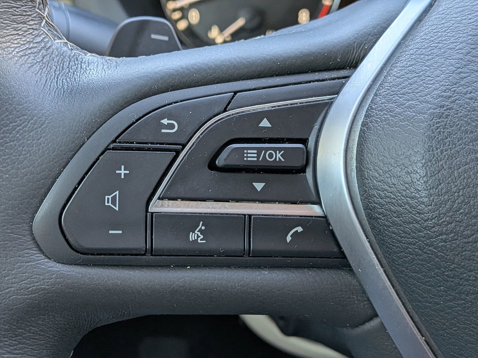 Used 2021 INFINITI QX50 Sensory w/ Cargo Package image 30