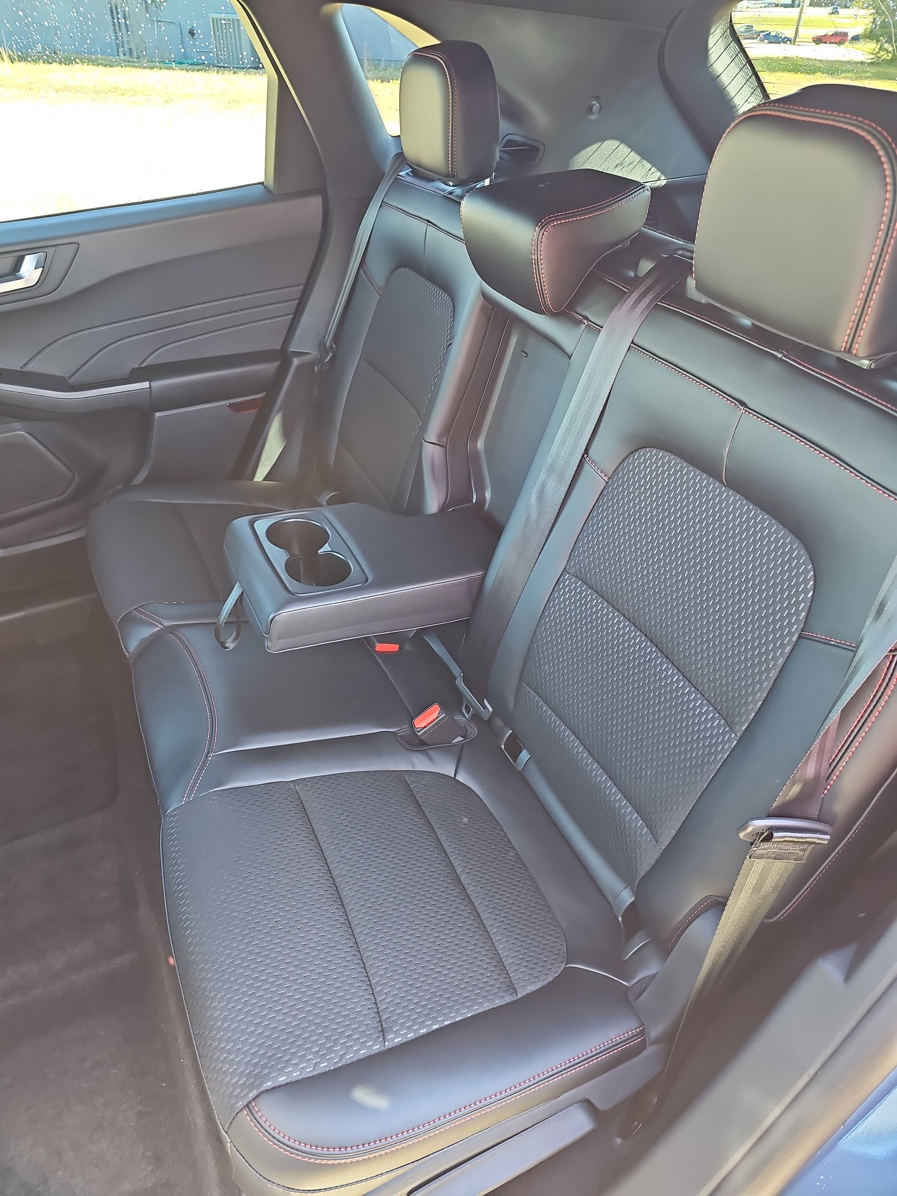 New 2026 Ford Escape ST-Line Select image 15