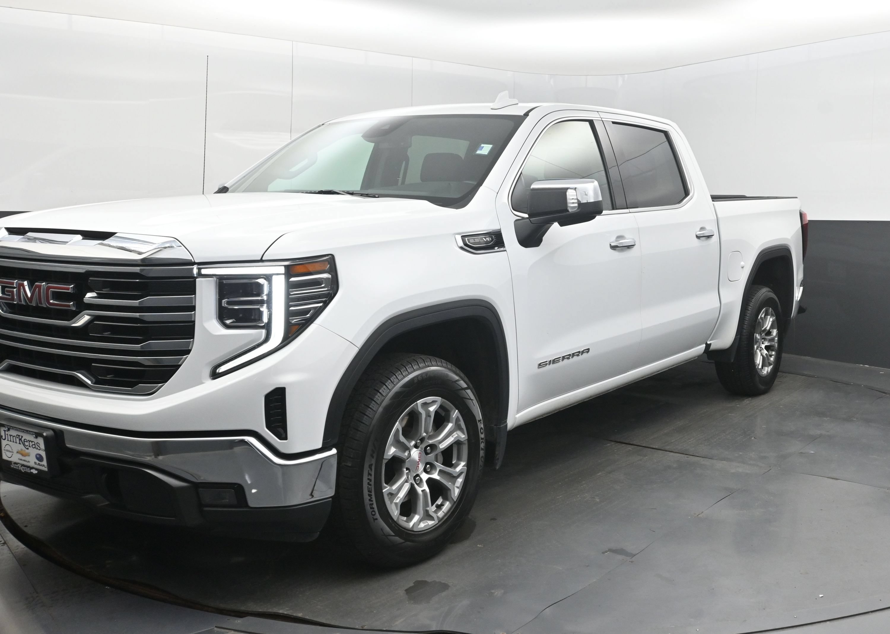 Used 2025 GMC Sierra 1500 SLT RWD image 4