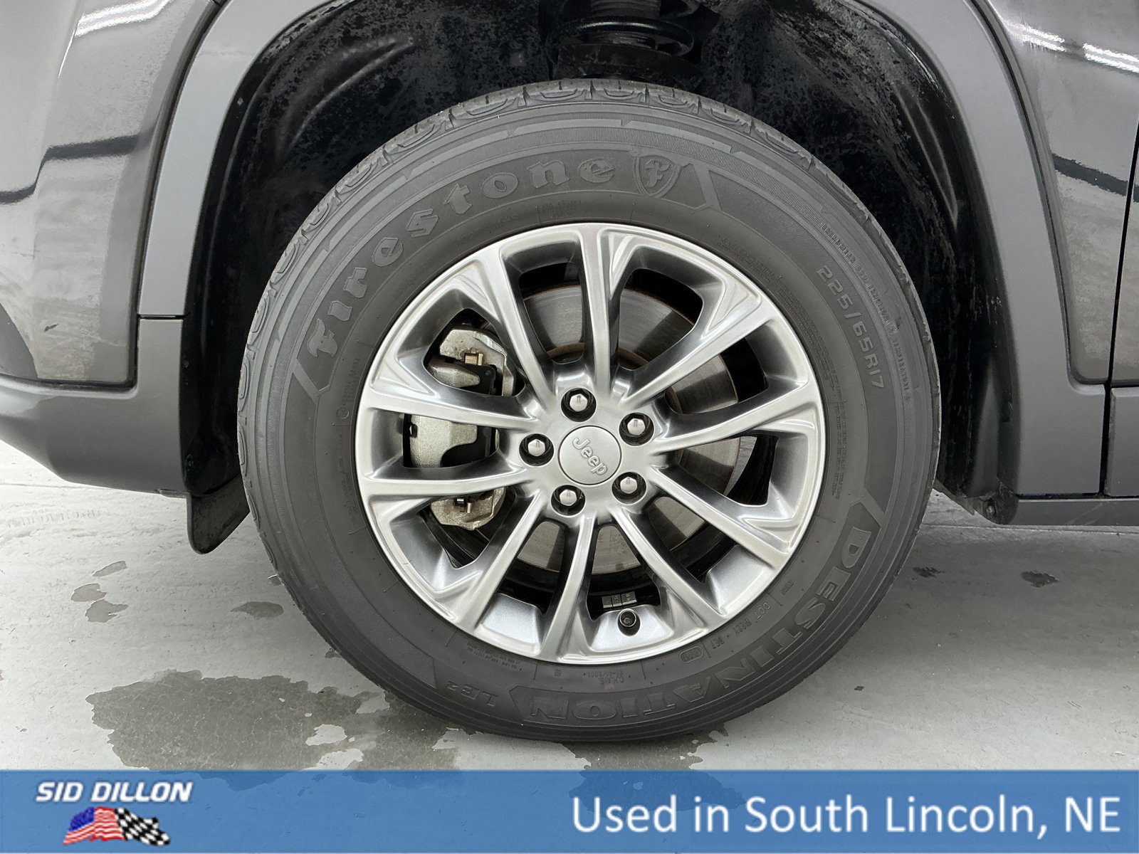 Used 2021 Jeep Cherokee Latitude Lux w/ Mopar Interior Package image 18