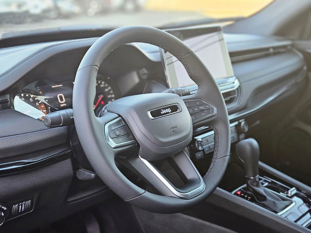New 2025 Jeep Compass Limited w/ Sun & Sound Group image 16