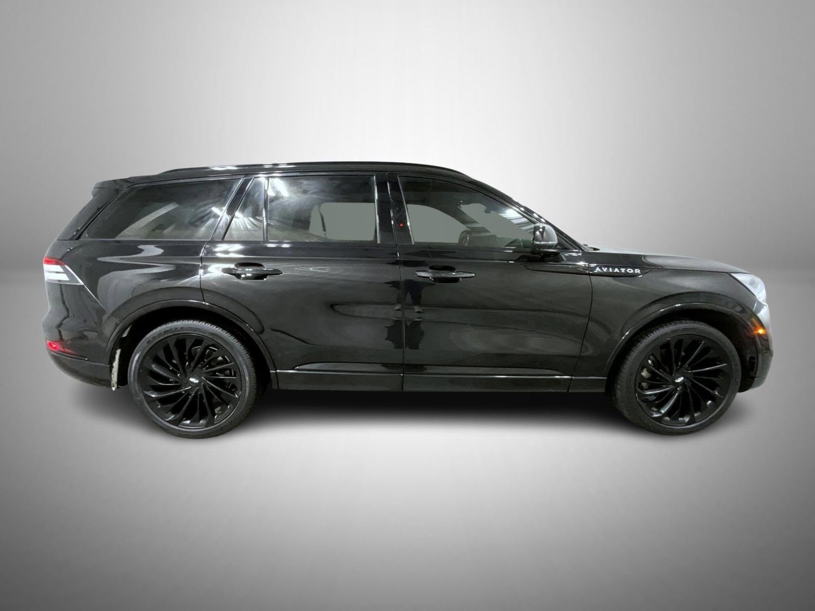 Certified 2023 Lincoln Aviator Black Label w/ Jet Package image 4
