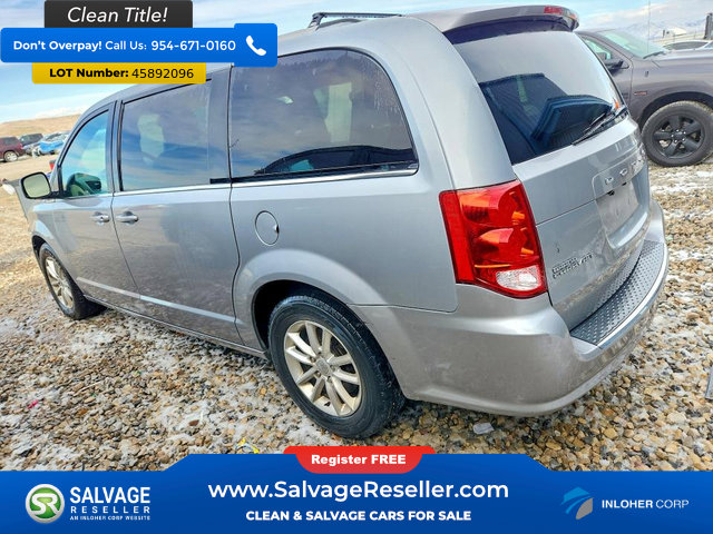 Used 2019 Dodge Grand Caravan SXT image 3