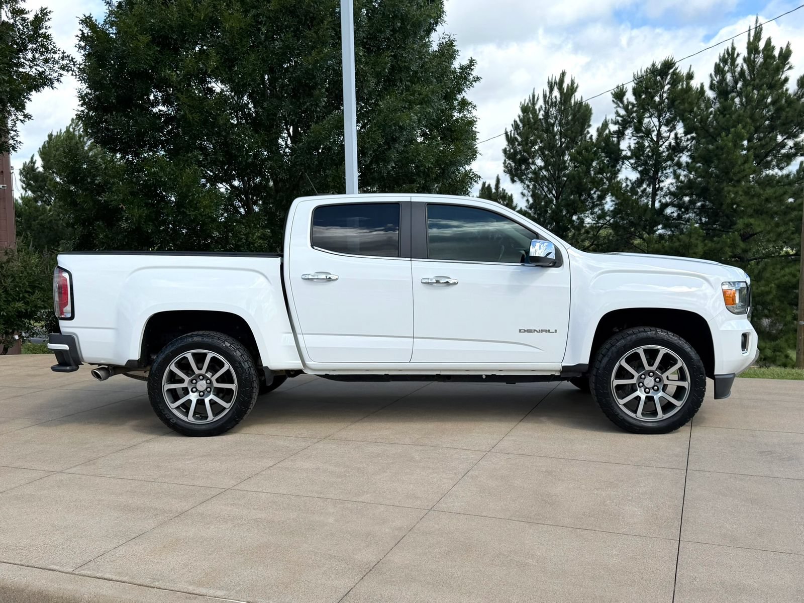 Used 2019 GMC Canyon Denali AWD/4WD image 7