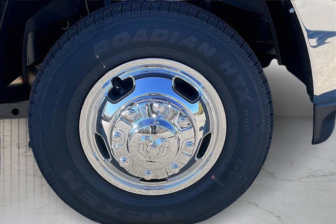 New 2026 RAM 3500 Tradesman image 34