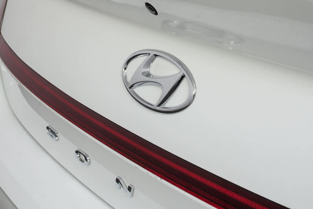 Certified 2023 Hyundai Sonata SE w/ Cargo Package image 33