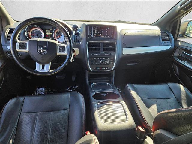 Used 2019 Dodge Grand Caravan GT image 16