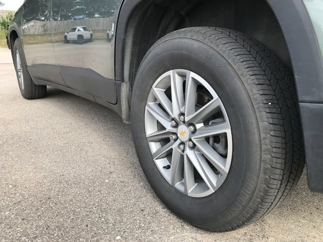 Used 2023 Chevrolet Traverse LT w/ LPO, Floor Liner Package AWD/4WD image 10