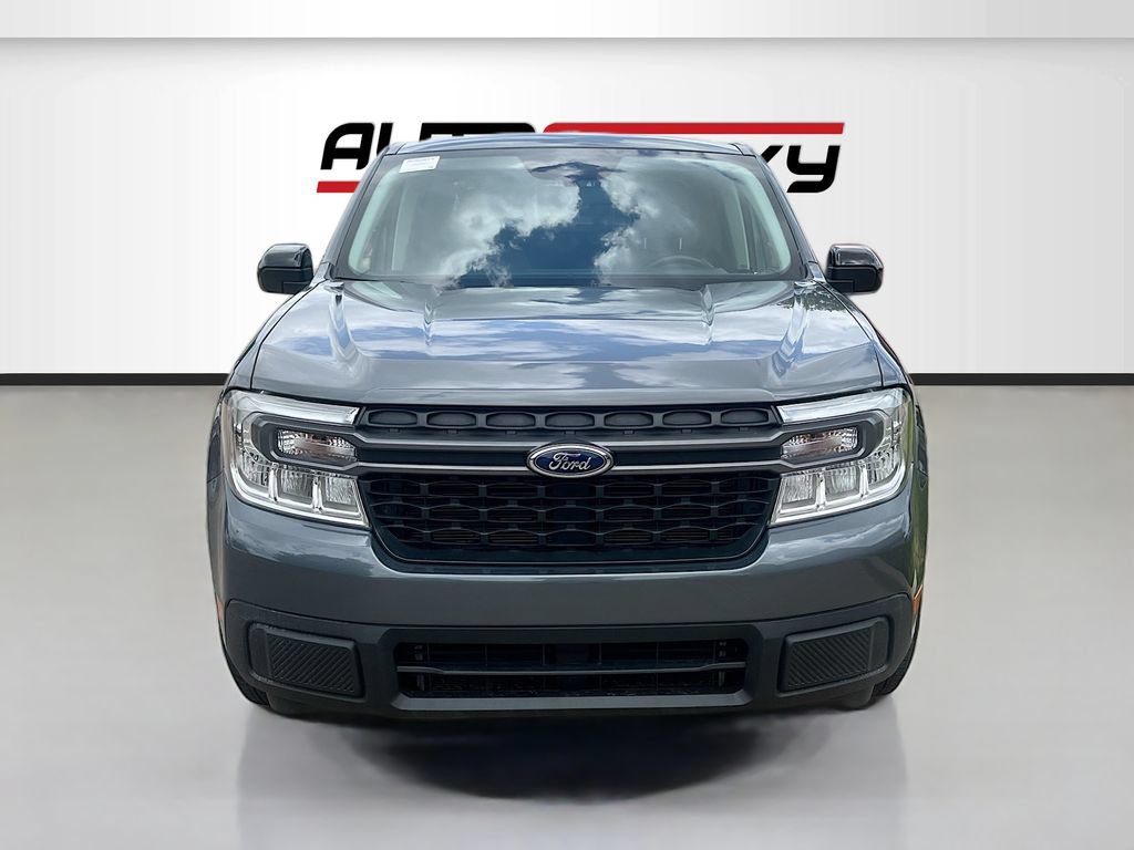 Used 2024 Ford Maverick XLT w/ XLT Luxury Package FWD image 2
