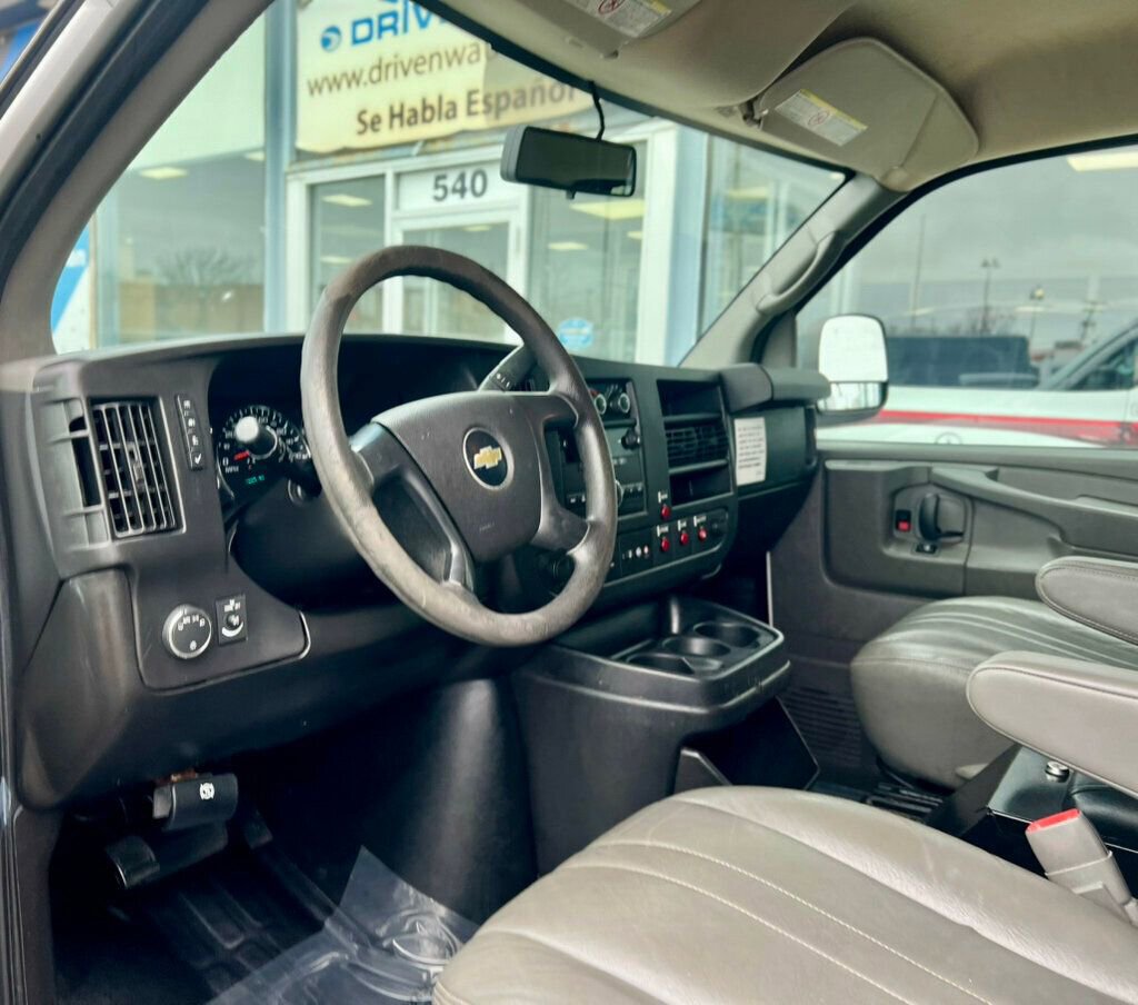Used 2014 Chevrolet Express 2500 image 14