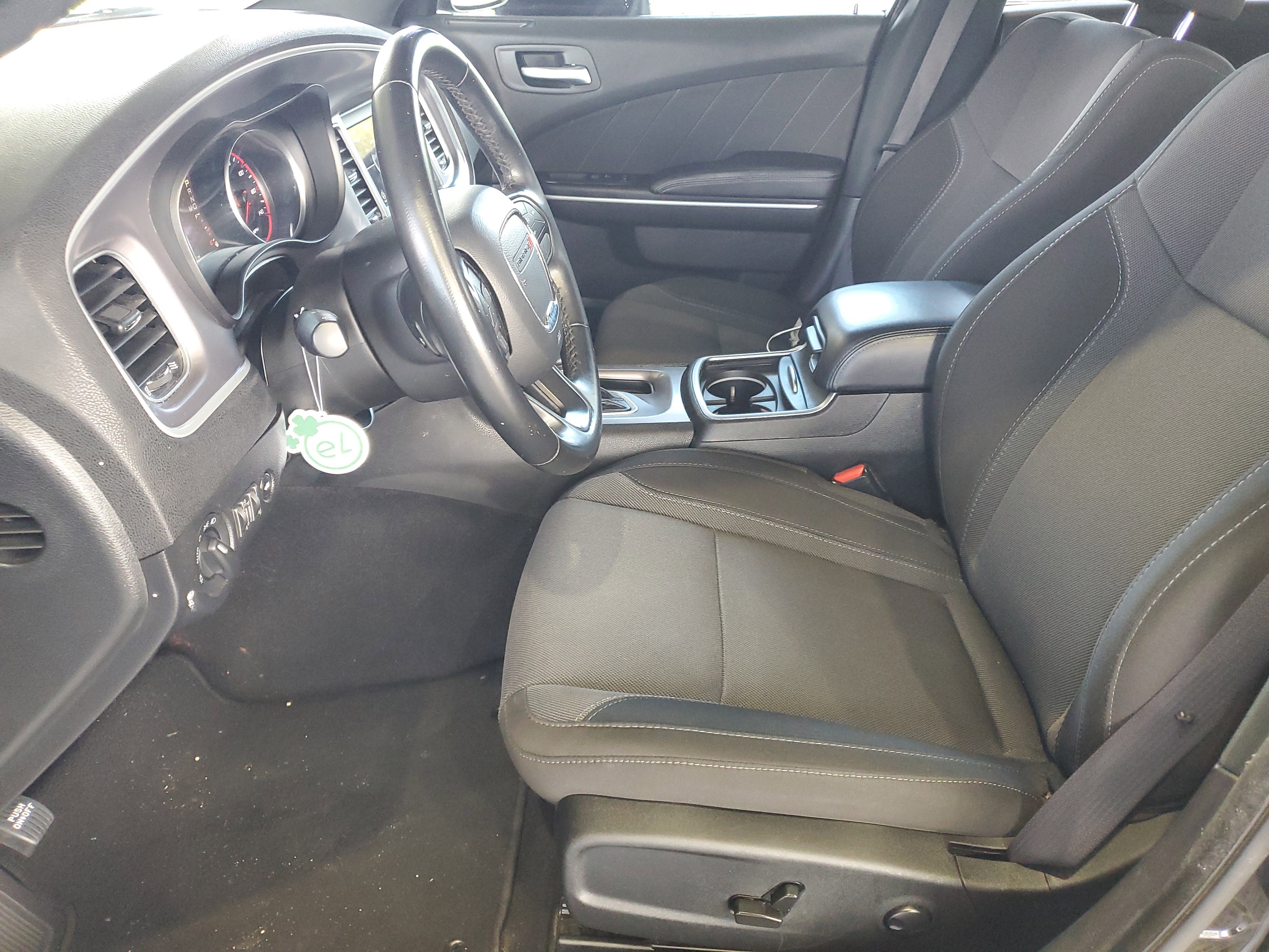 Used 2022 Dodge Charger SXT RWD image 18
