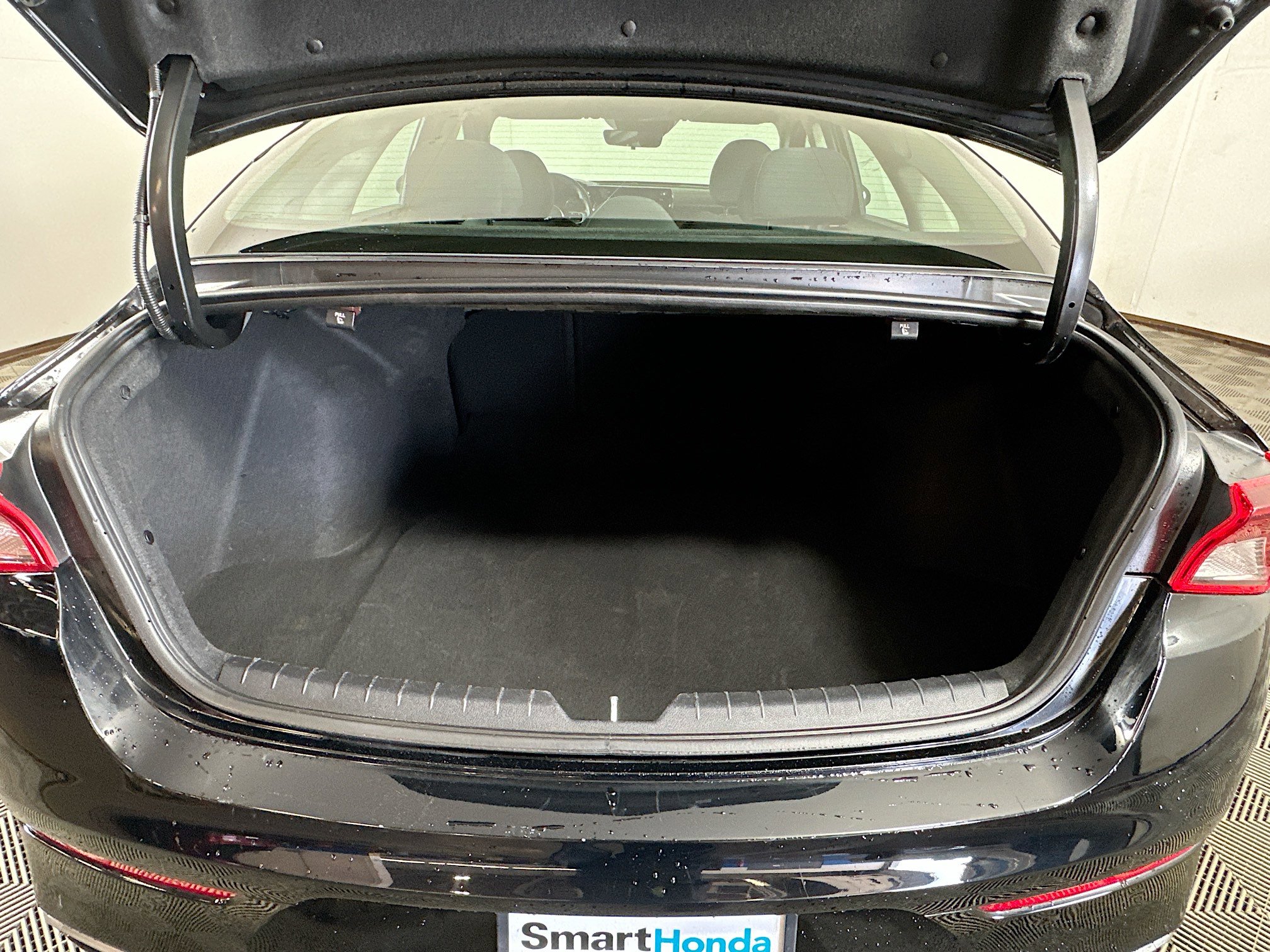 Used 2023 Kia K5 LXS image 24