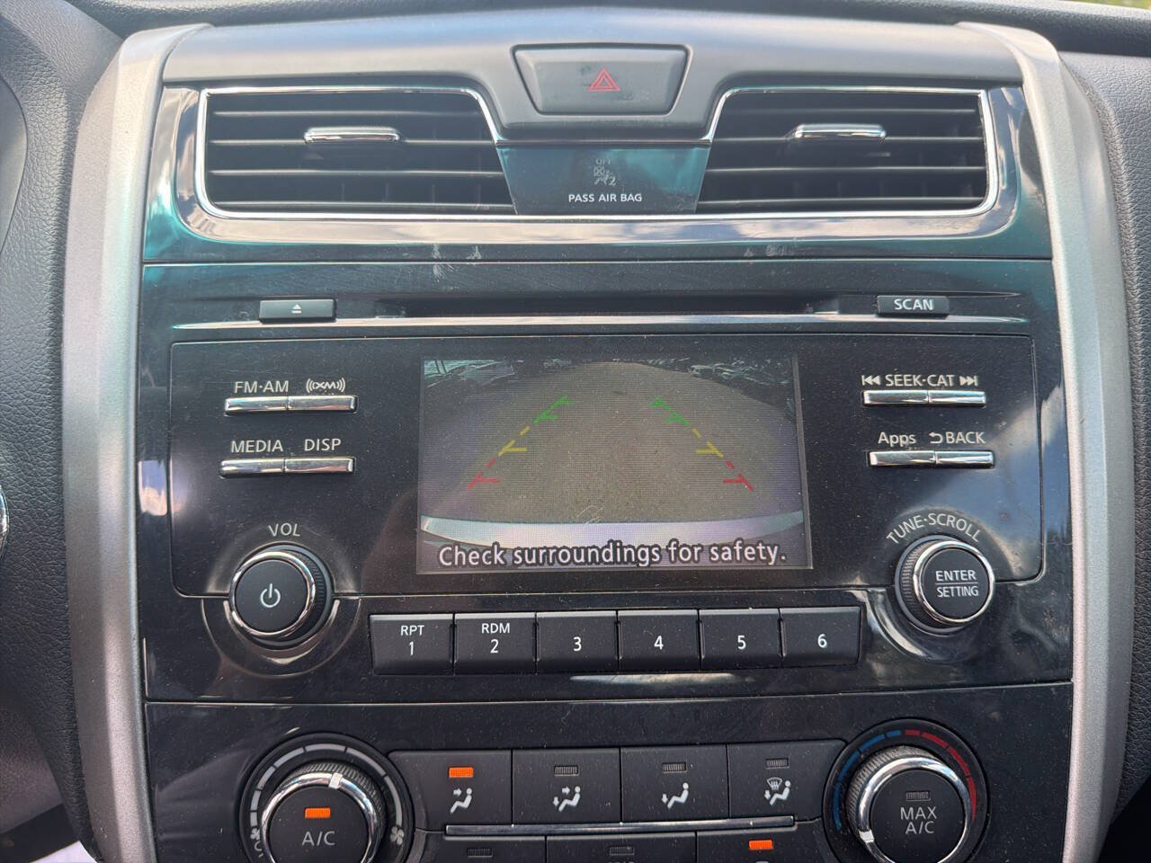 Used 2015 Nissan Altima 2.5 S w/ Special Edition Package FWD image 13