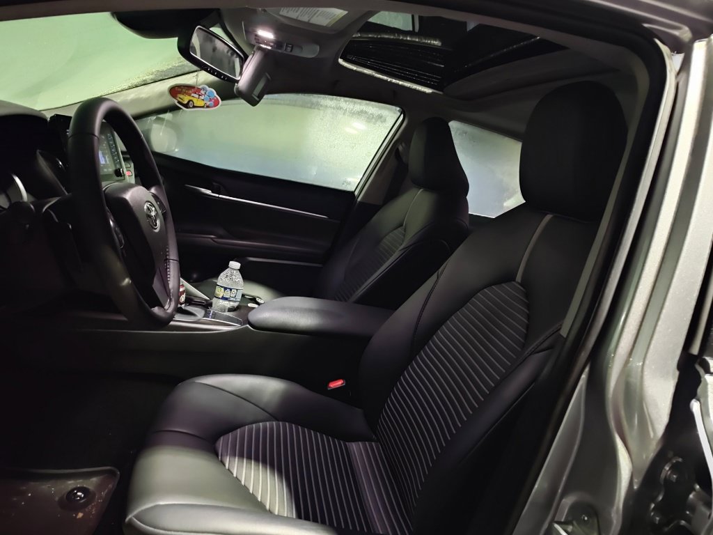 Used 2024 Toyota Camry SE w/ Convenience Package FWD image 6
