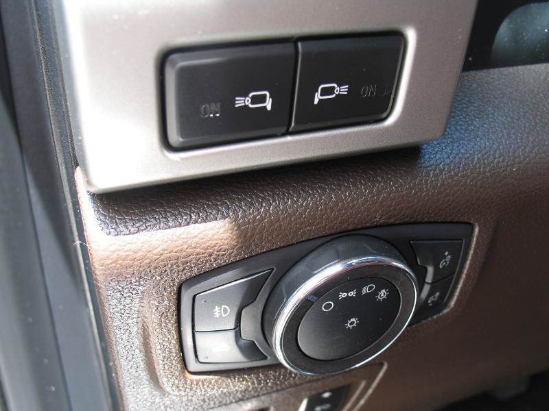 Used 2019 Ford F150 King Ranch w/ Equipment Group 601A Luxury AWD/4WD image 56