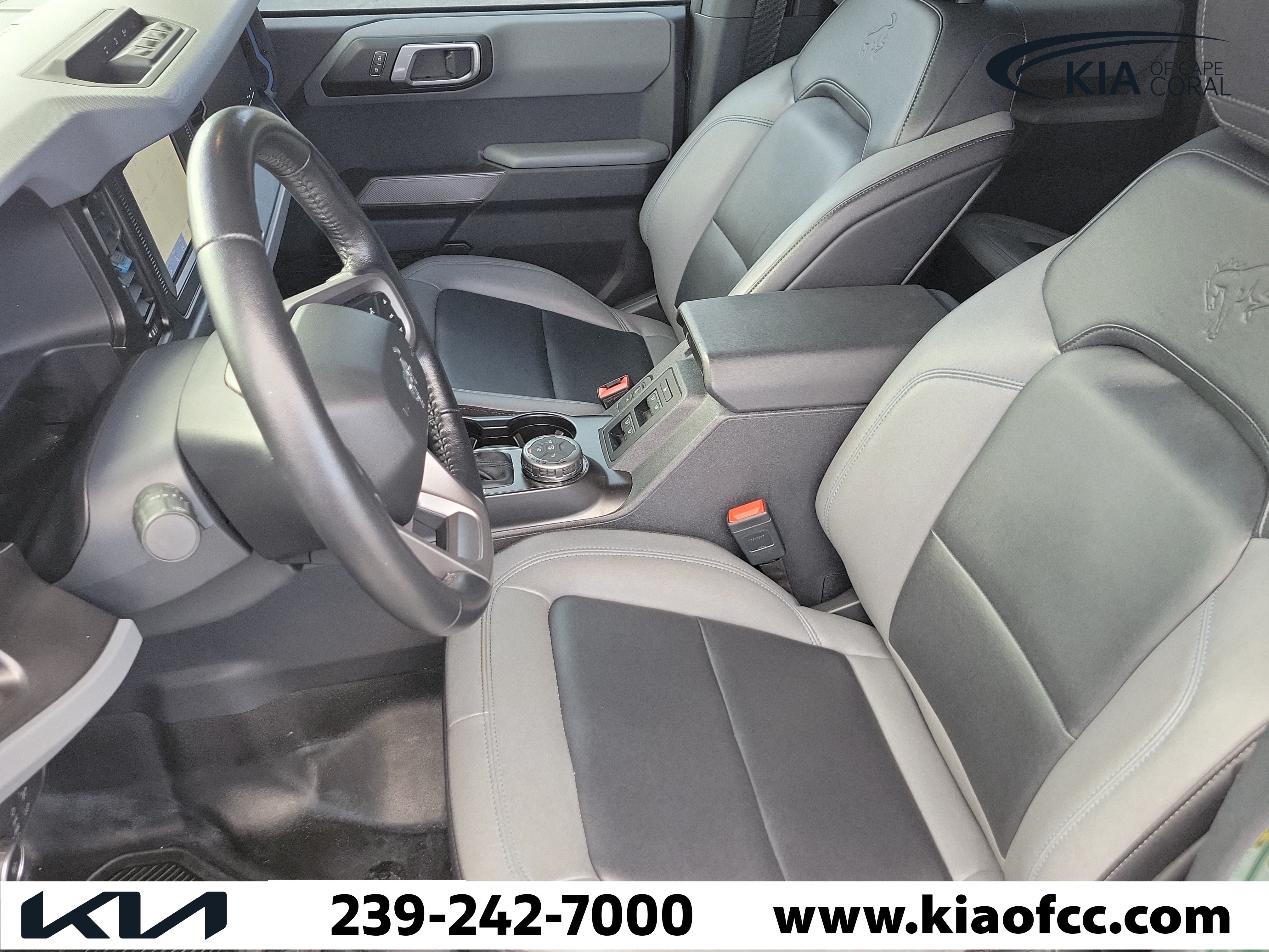 Used 2022 Ford Bronco Black Diamond AWD/4WD image 21