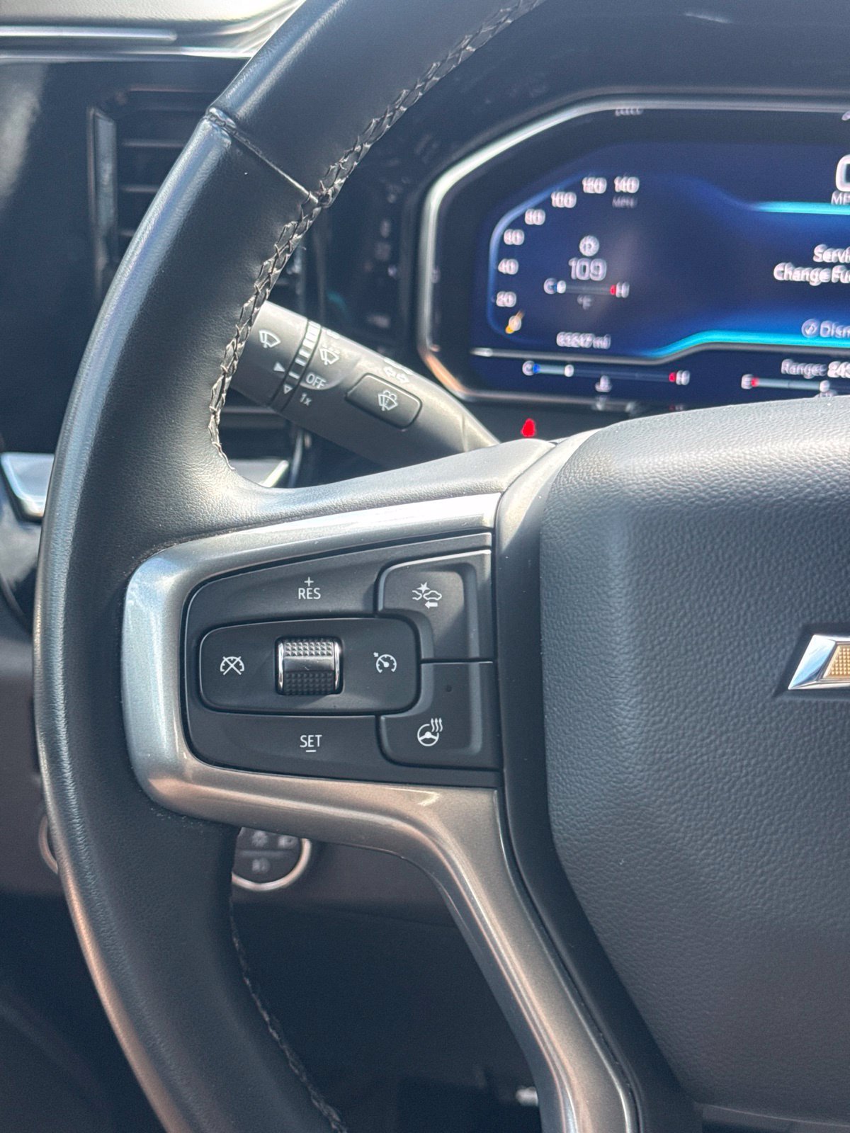 Used 2024 Chevrolet Silverado 2500 LTZ w/ LTZ Plus Package AWD/4WD image 25
