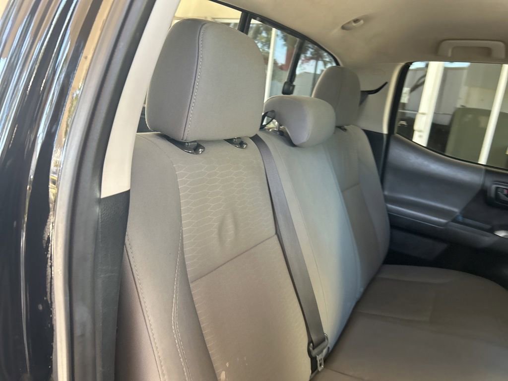 Used 2017 Toyota Tacoma SR5 w/ Tow Package image 27