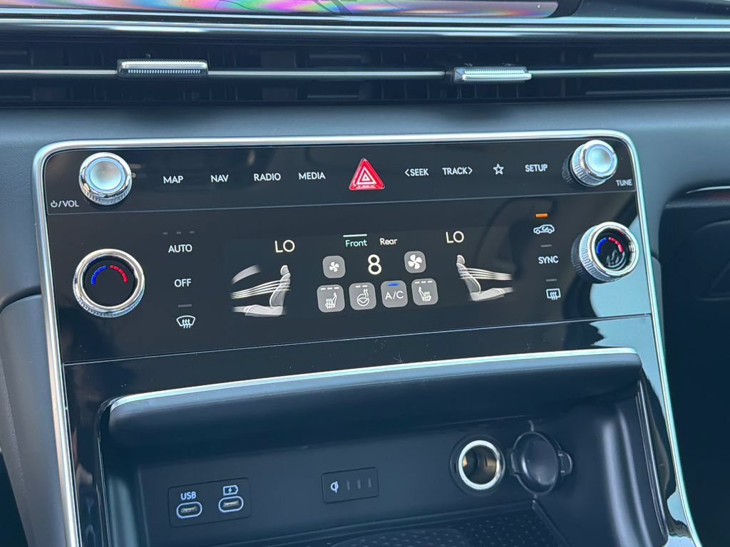 New 2027 Genesis GV80 2.5T AWD/4WD image 33