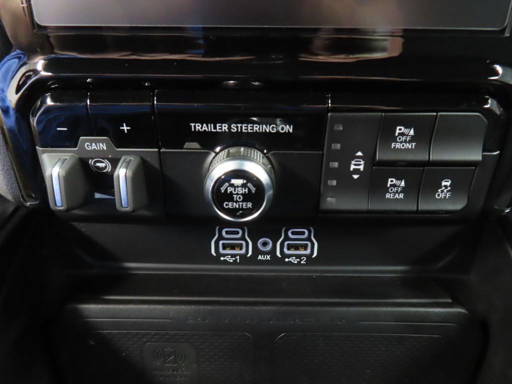 Used 2025 RAM 1500 Big Horn AWD/4WD image 59