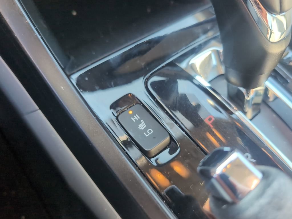 Used 2017 Honda Accord EX-L image 26