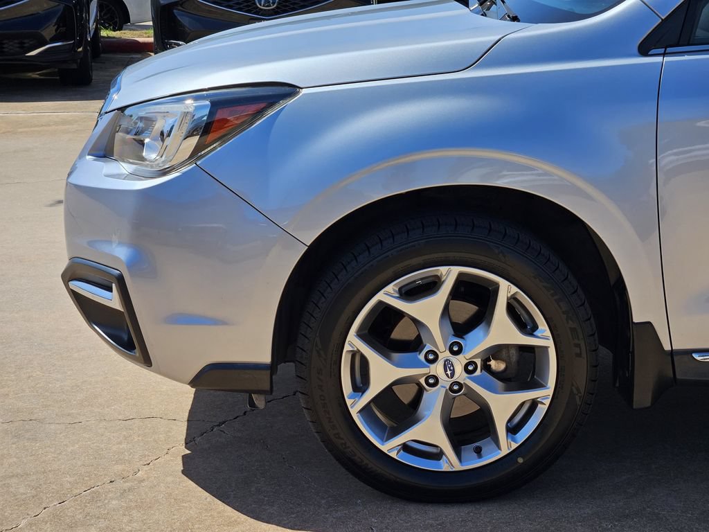 Used 2017 Subaru Forester 2.5i Touring AWD/4WD image 10