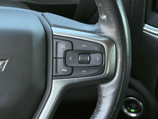 Used 2020 Chevrolet Silverado 1500 LT Trail Boss AWD/4WD image 14