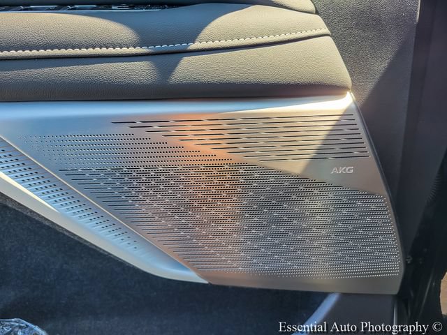 New 2026 Cadillac Optiq Luxury 1 w/ LPO, Floor Liner Package AWD/4WD image 26