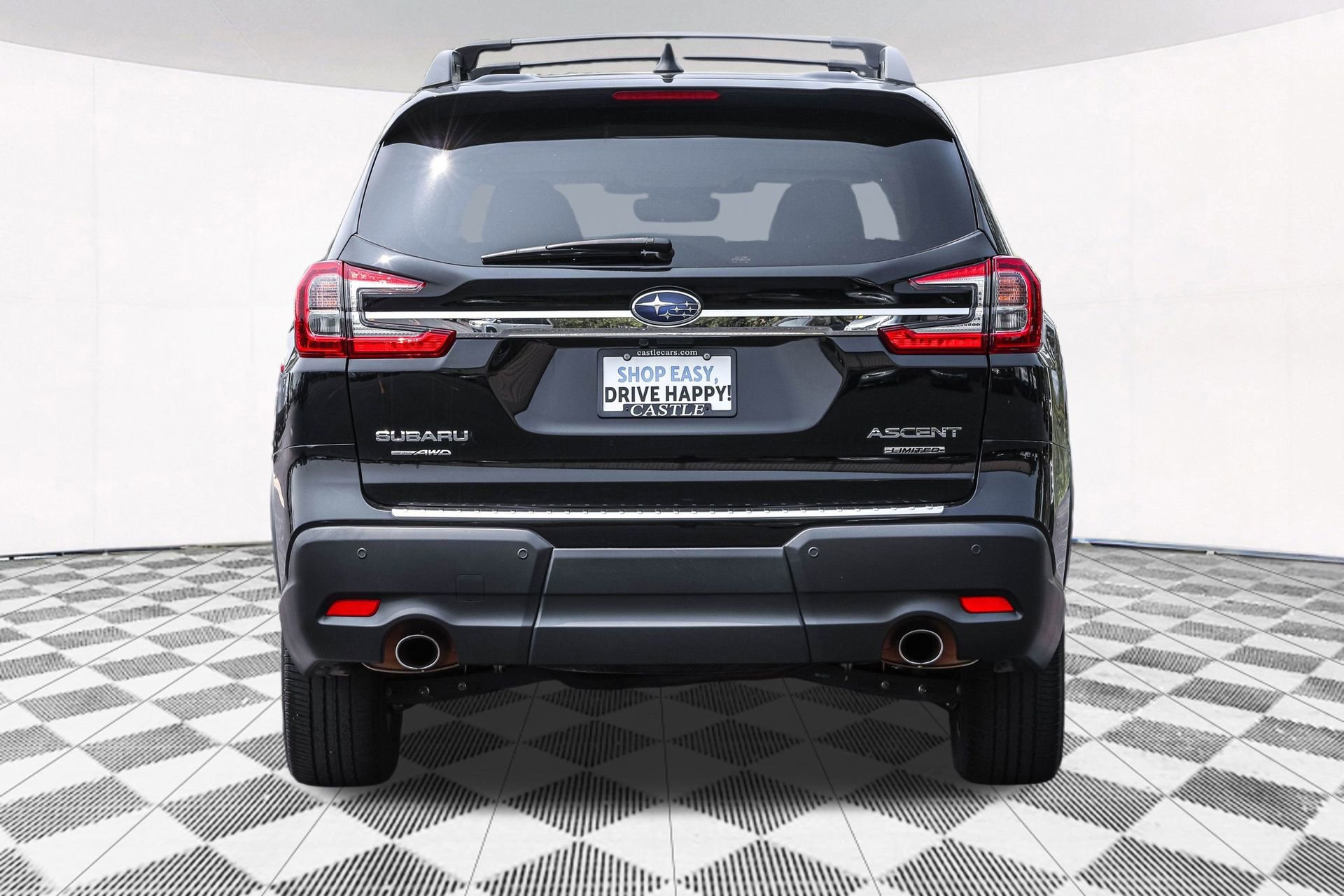 Used 2023 Subaru Ascent Limited image 16