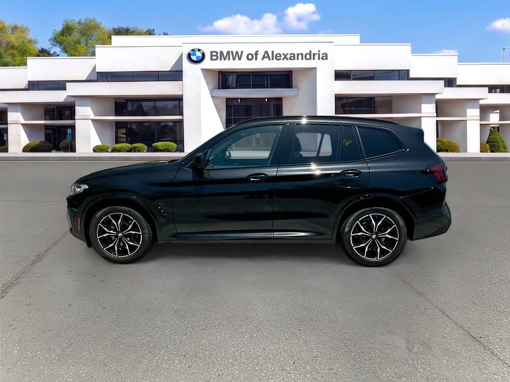 Certified 2024 BMW X3 xDrive30i w/ M Sport Package AWD/4WD image 4