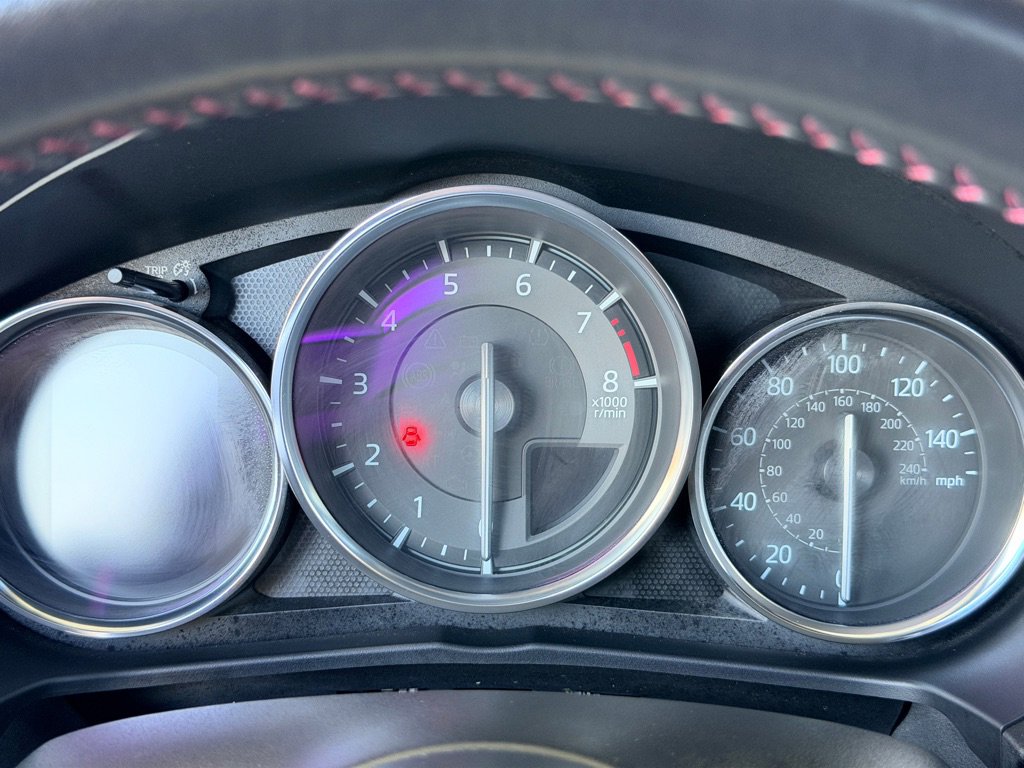 Used 2019 MAZDA MX-5 Miata Club RWD image 11