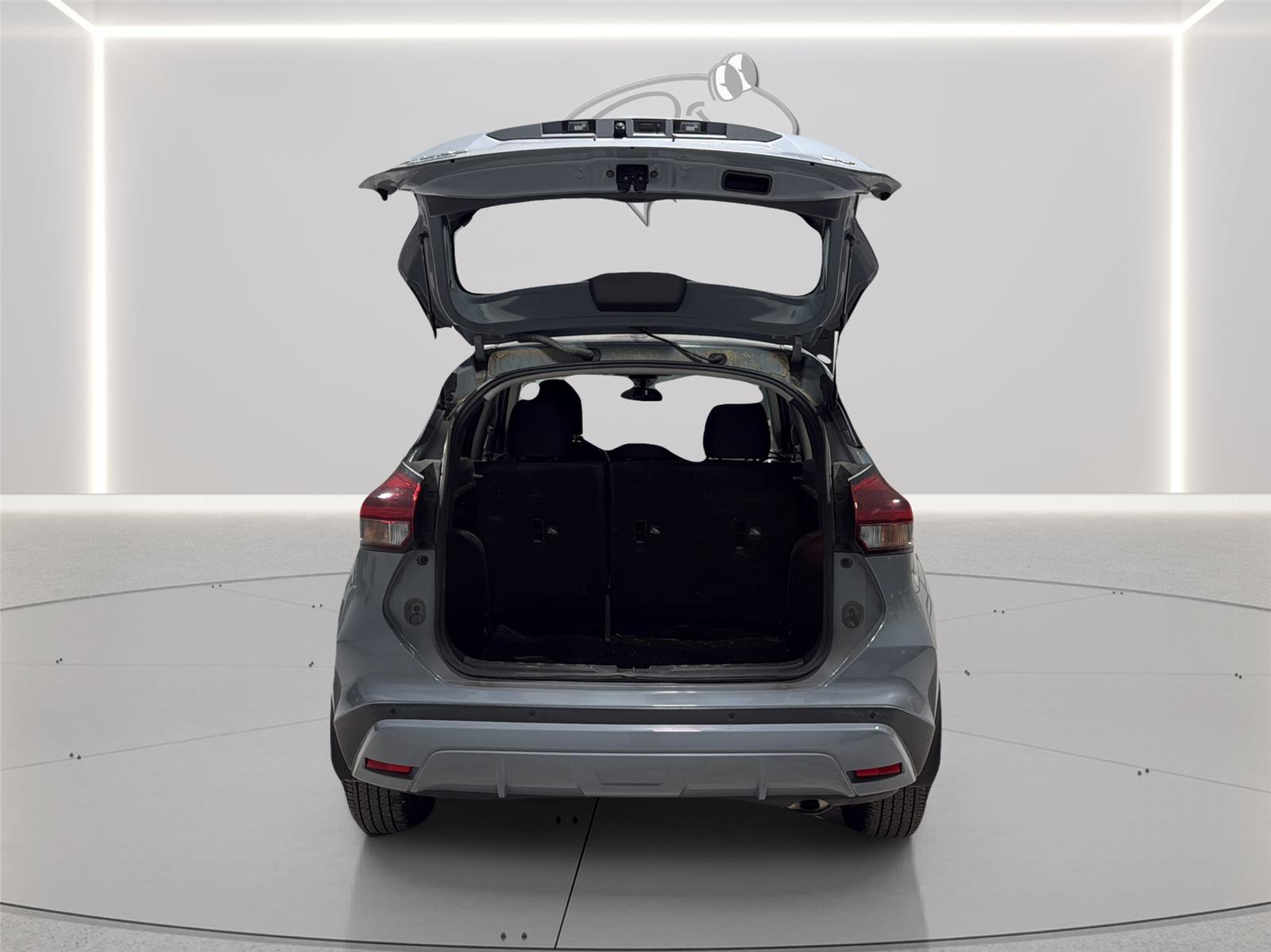 Used 2021 Nissan Kicks SV FWD image 9