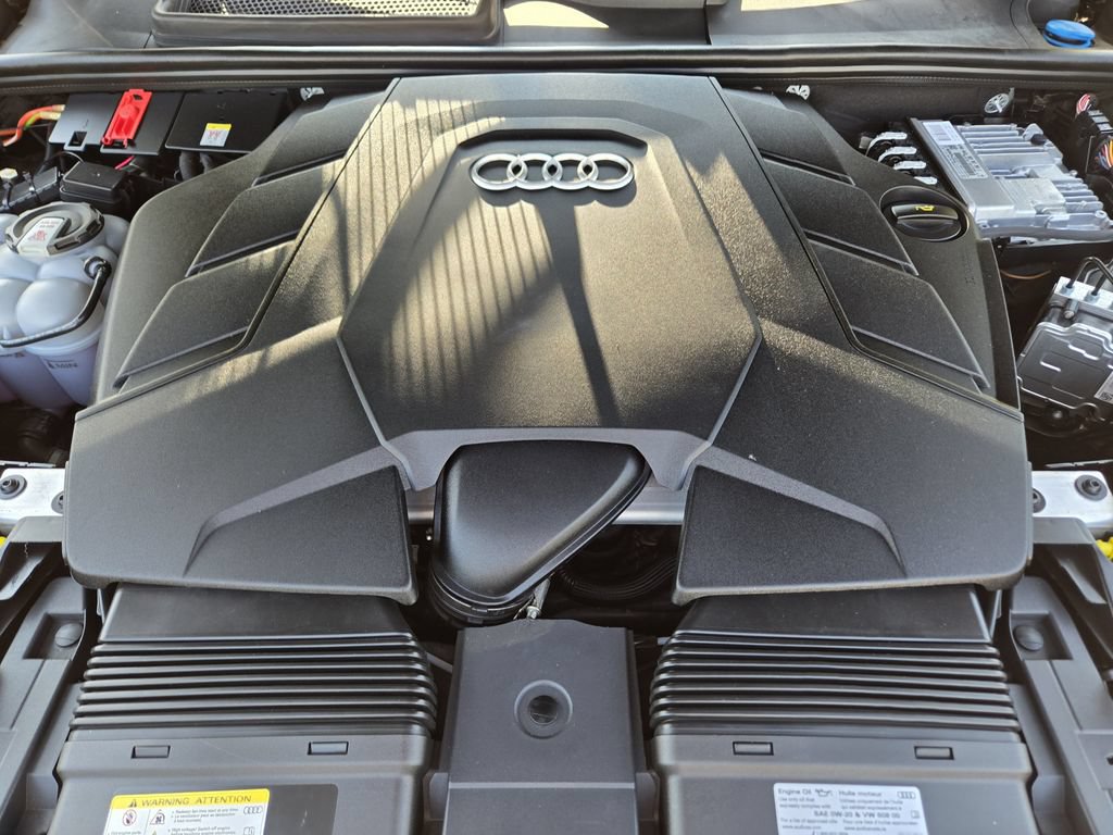 Certified 2023 Audi Q8 Premium Plus w/ Premium Plus Package AWD/4WD image 41