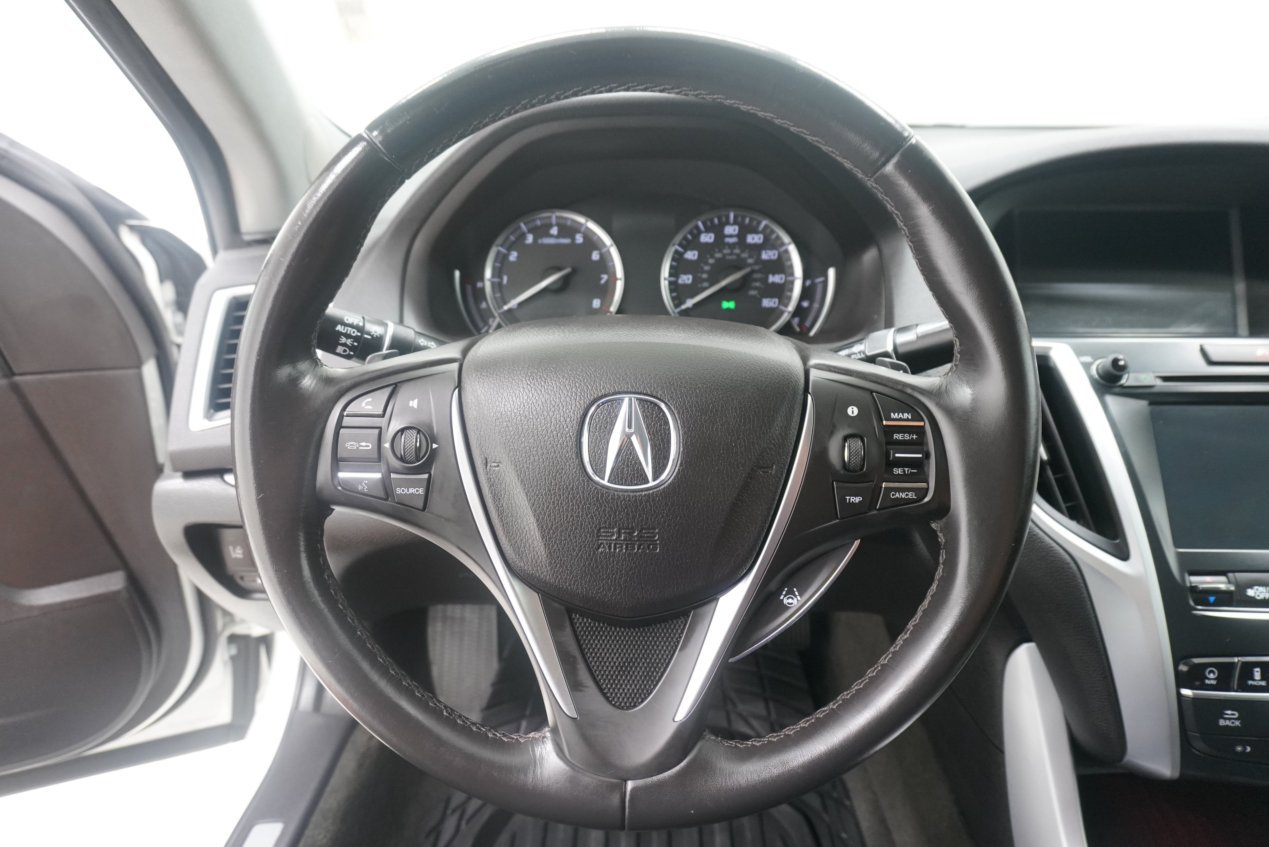 Used 2017 Acura TLX V6 w/ Technology Package FWD image 17