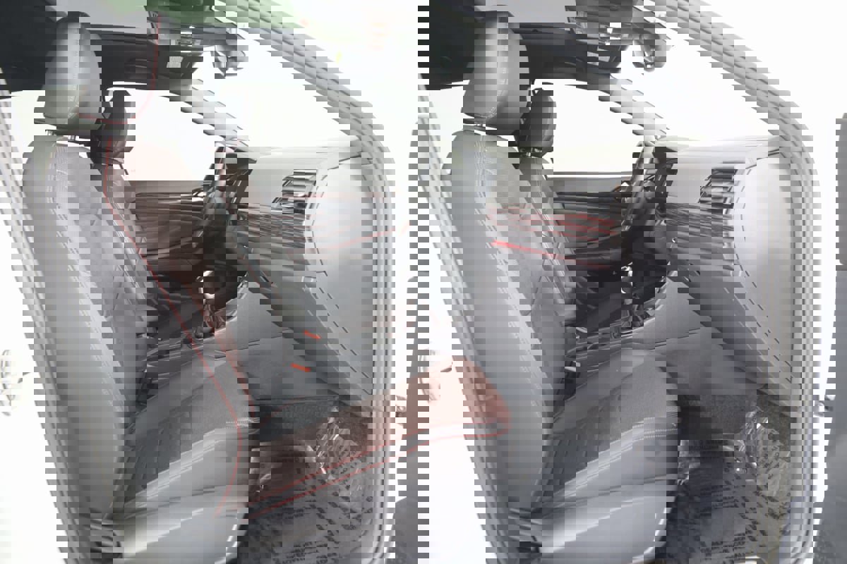 Used 2024 Volkswagen Jetta GLI Autobahn image 13