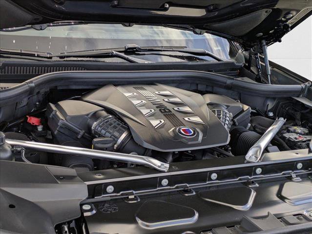 New 2025 BMW ALPINA XB7 image 17