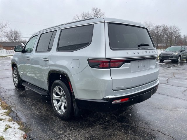 Used 2022 Jeep Wagoneer Series I w/ Premium Group I image 2