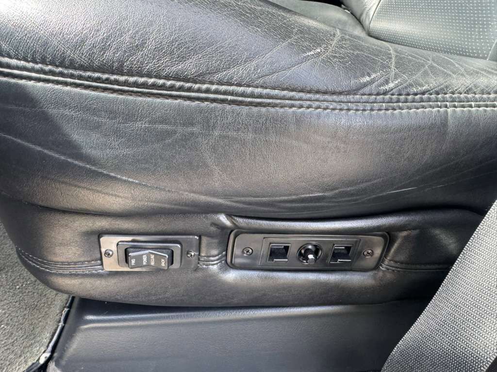 Used 2016 Mercedes-Benz Metris Passenger image 58