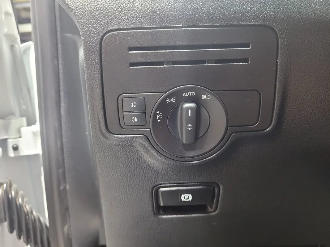 Used 2022 Mercedes-Benz Metris image 66