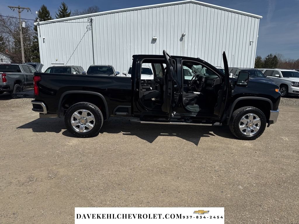 Used 2022 Chevrolet Silverado 2500 LTZ w/ LTZ Plus Package image 36