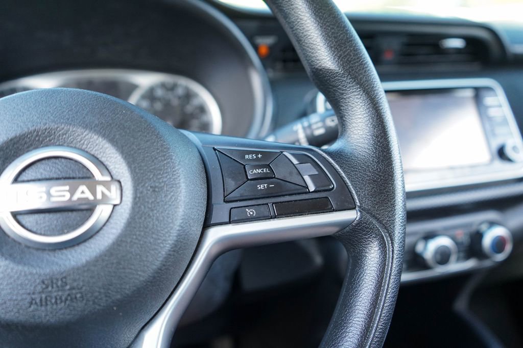 Used 2022 Nissan Kicks S FWD image 30